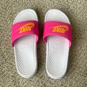 Nike Women’s Slides